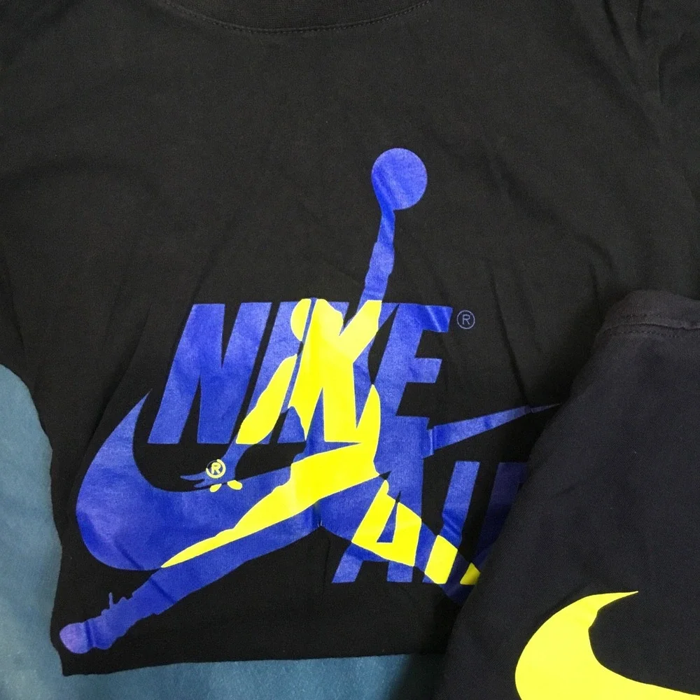 Lot Of 2 Nike Tee Shirts Size Small Young‎ Boys Black Blue